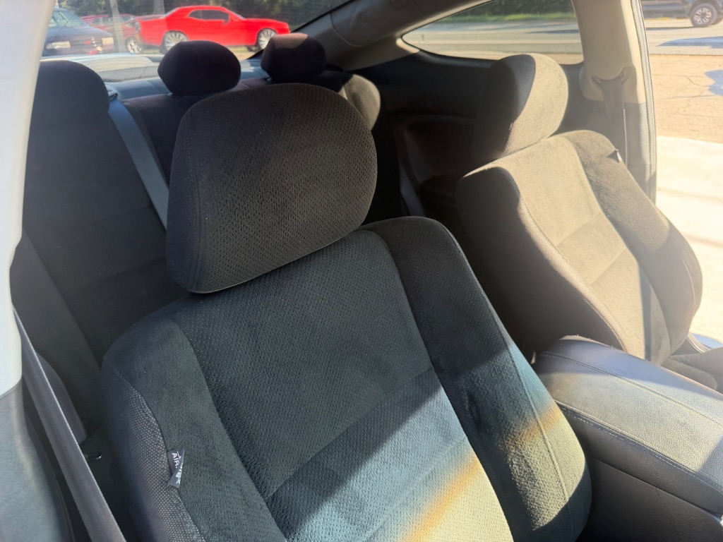 2012 Honda Accord - $8,990