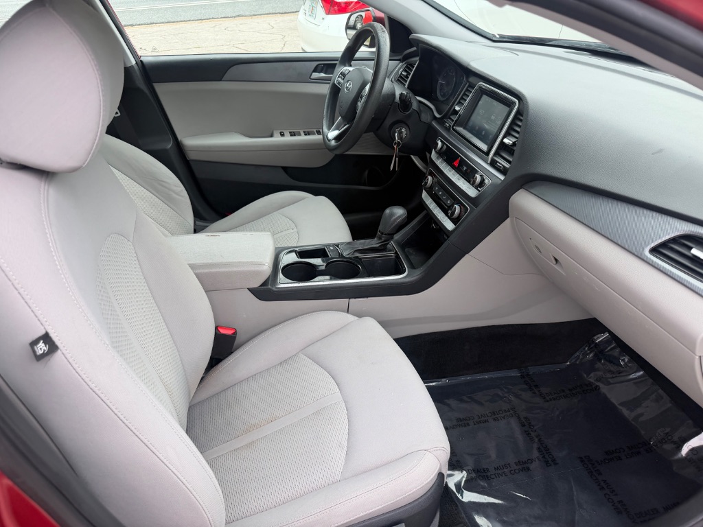 2019 Hyundai Sonata - $10,990