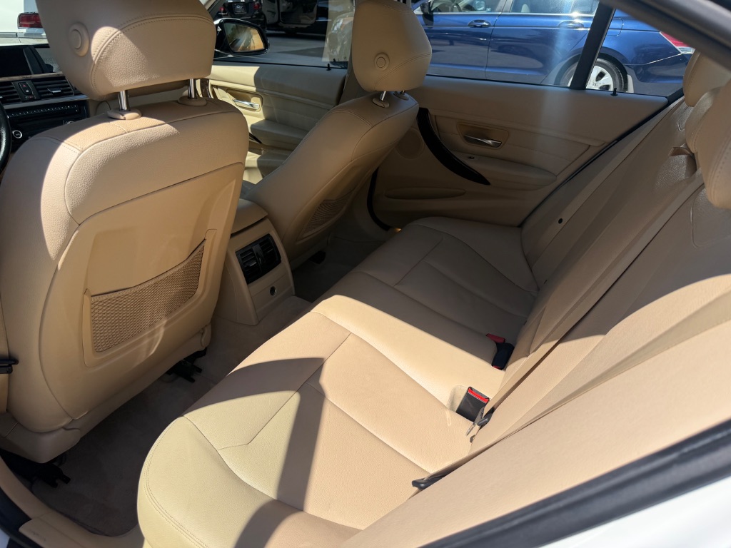 2015 BMW 320i - $9,990