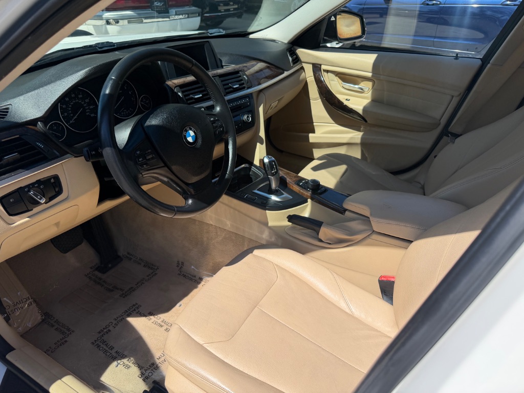 2015 BMW 320i - $9,990