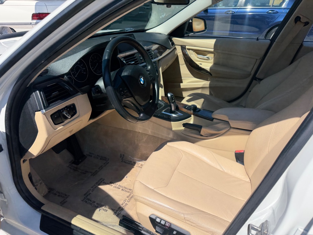 2015 BMW 320i - $9,990