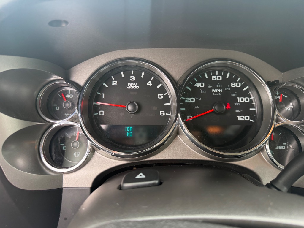 2013 Chevrolet Silverado - $15,990