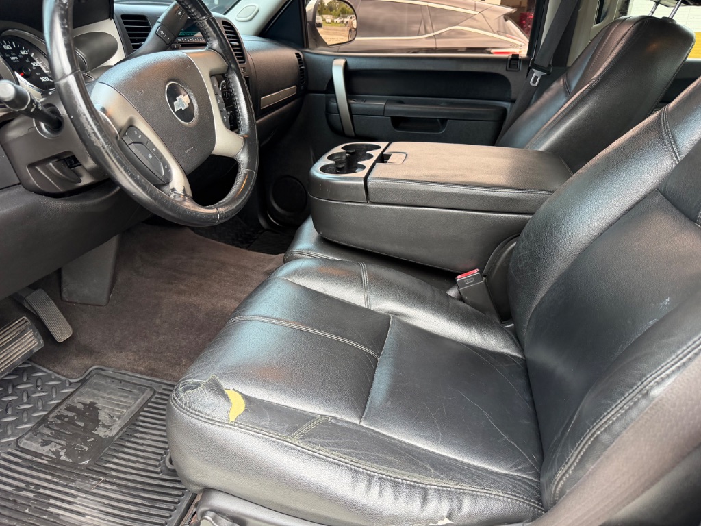 2013 Chevrolet Silverado - $11,990