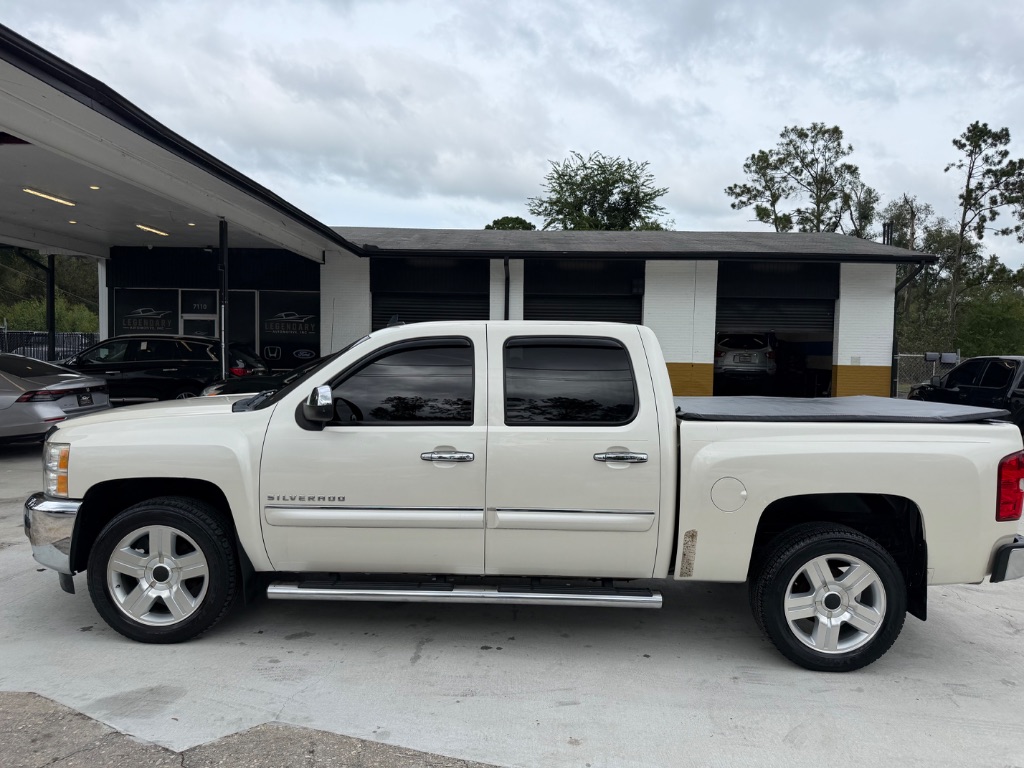 2013 Chevrolet Silverado - $11,990