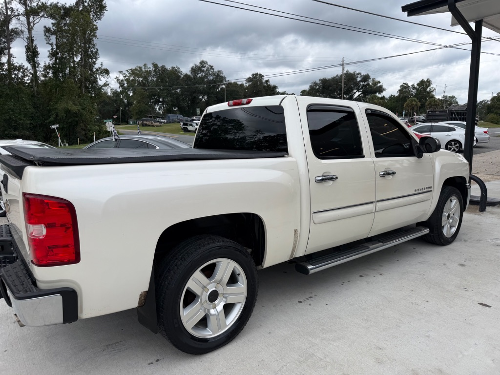 2013 Chevrolet Silverado - $11,990