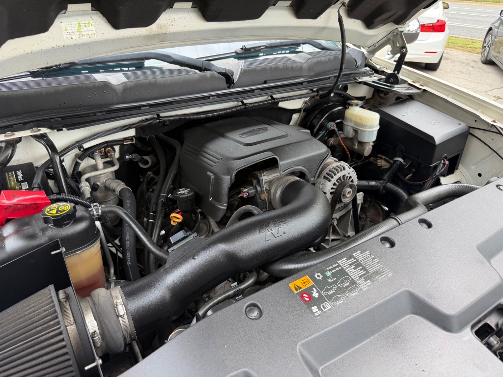 2013 Chevrolet Silverado - $11,990