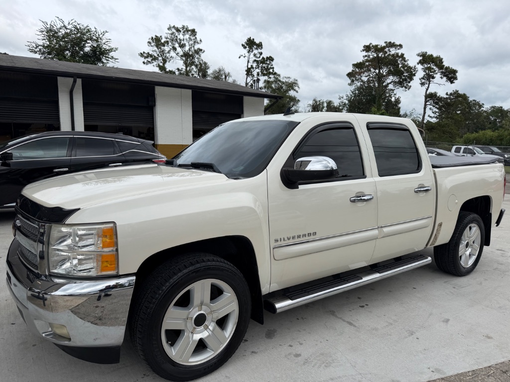 2013 Chevrolet Silverado - $11,990