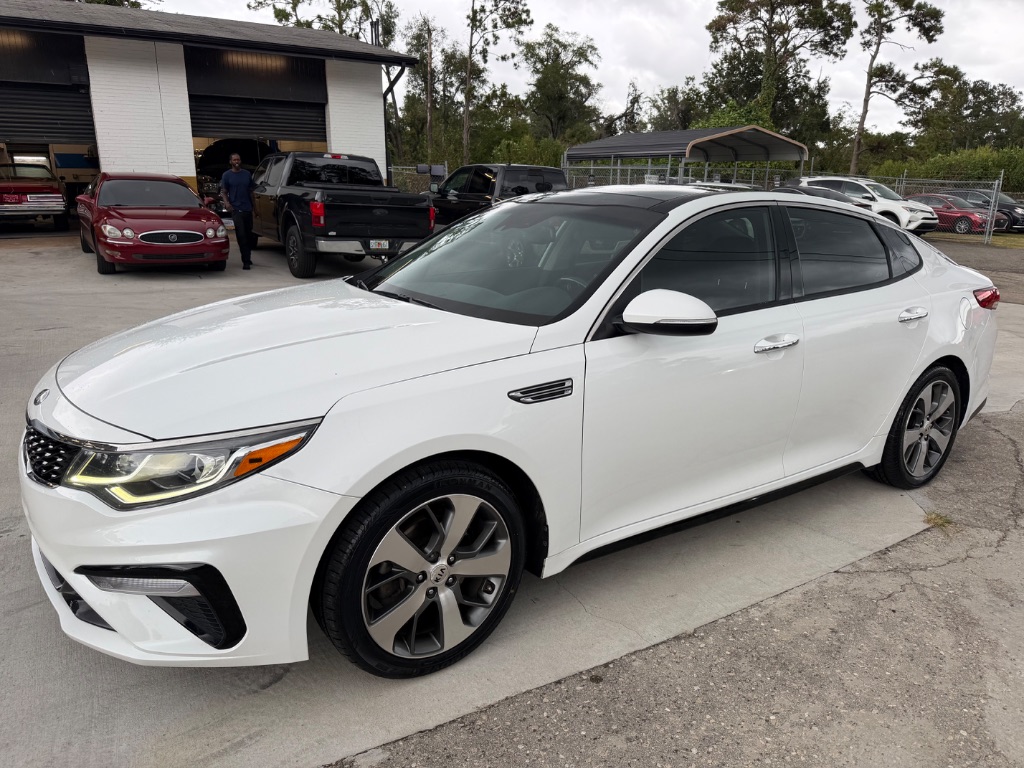 2019 Kia Optima - $11,990