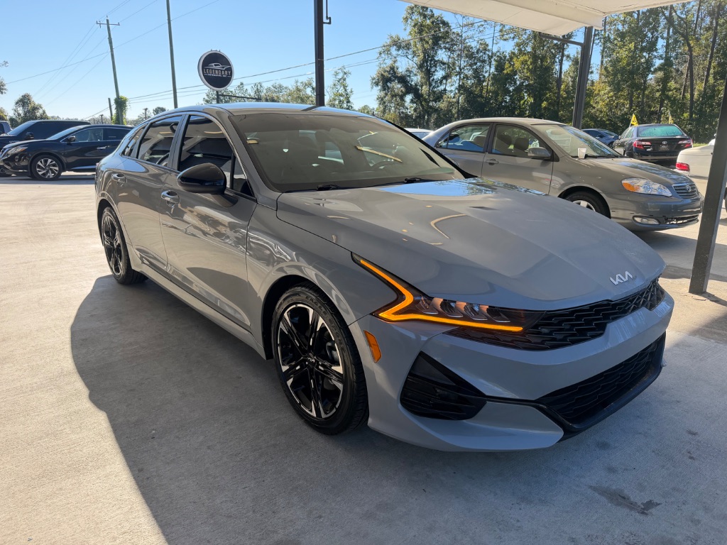 2022 Kia K5 - $18,990