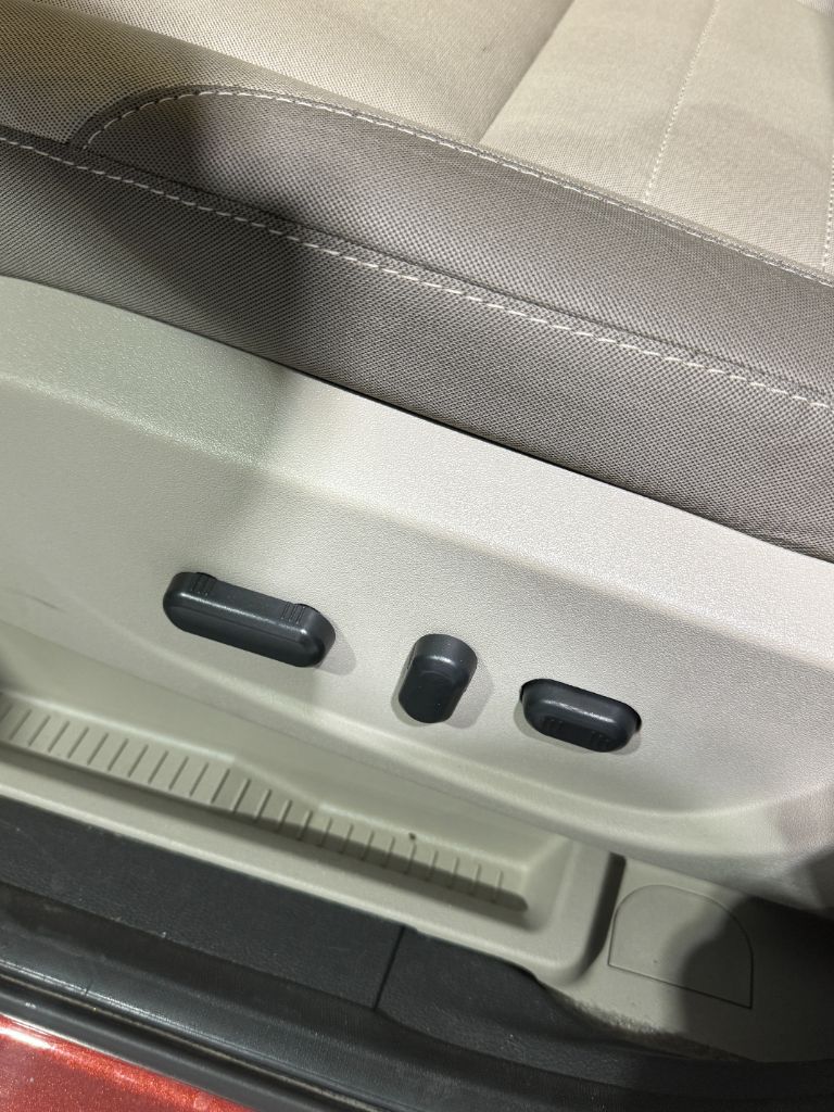2016 Ford Escape SE photo