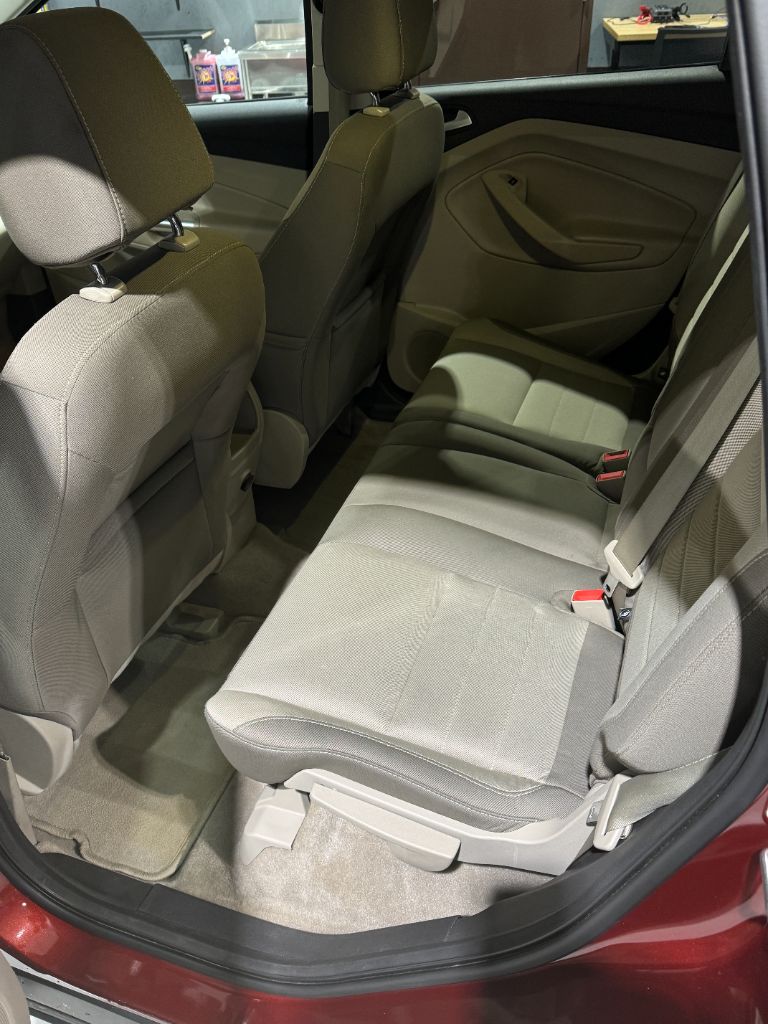 2016 Ford Escape SE photo