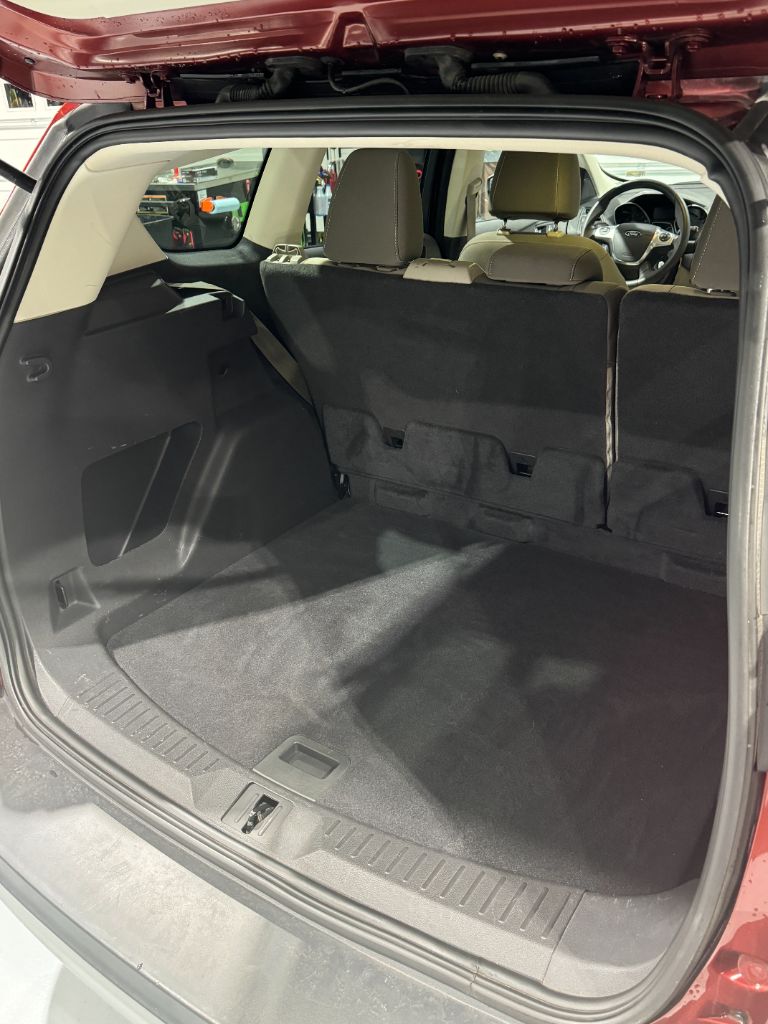 2016 Ford Escape SE photo