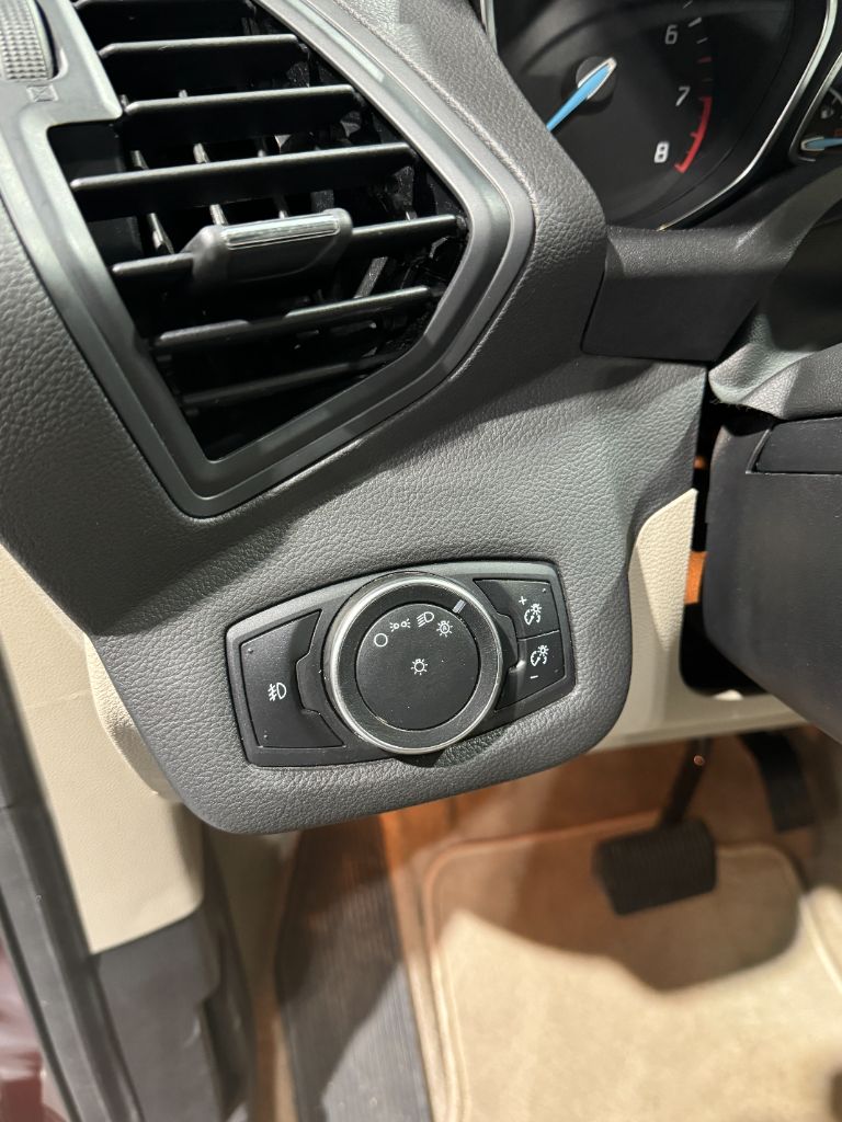 2016 Ford Escape SE photo