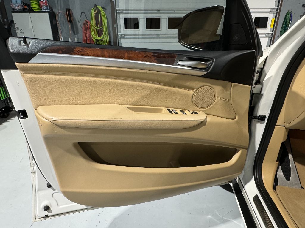 2013 BMW X5 xDrive50i photo