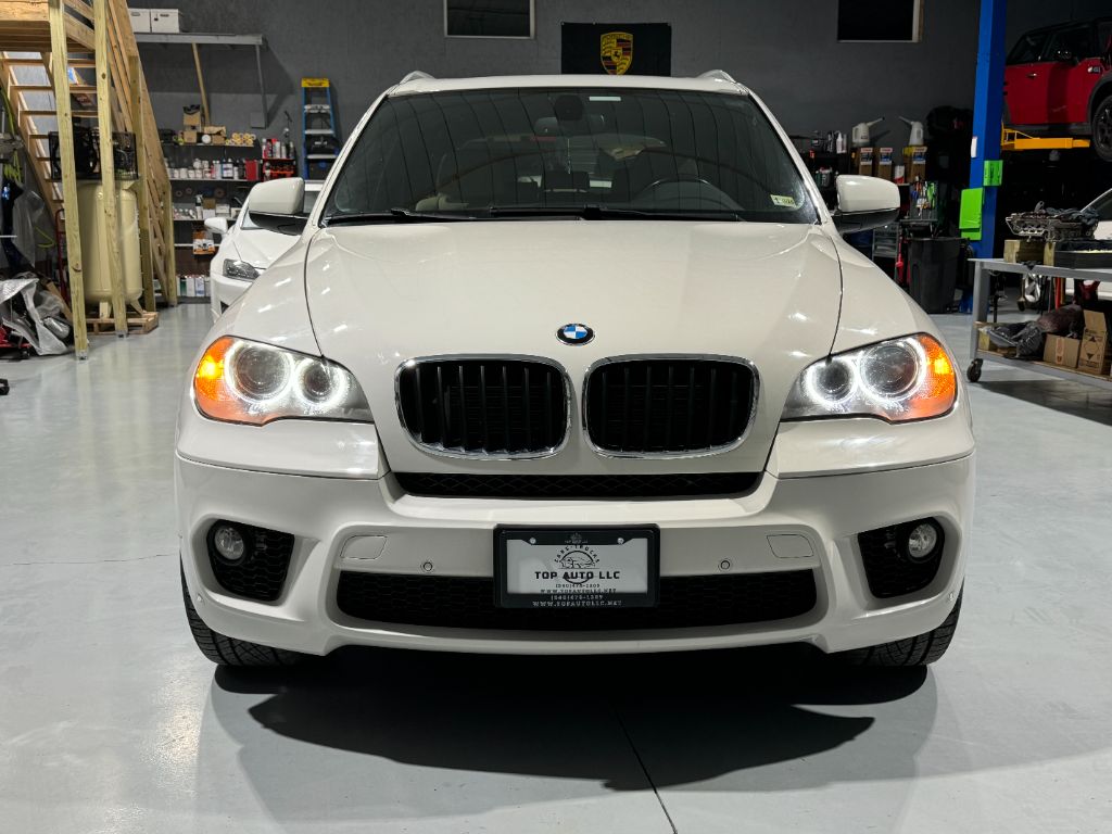 2013 BMW X5 xDrive50i photo