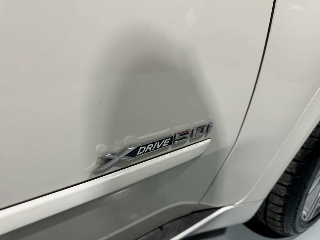 2013 BMW X5 xDrive50i photo