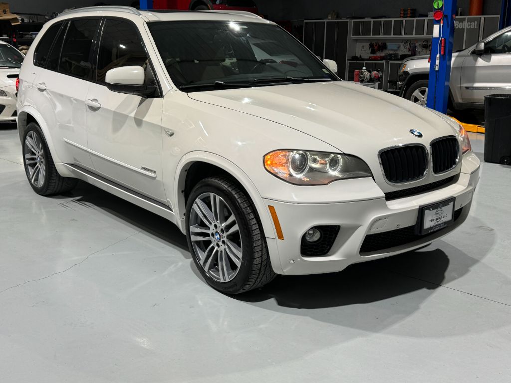 2013 BMW X5 xDrive50i photo