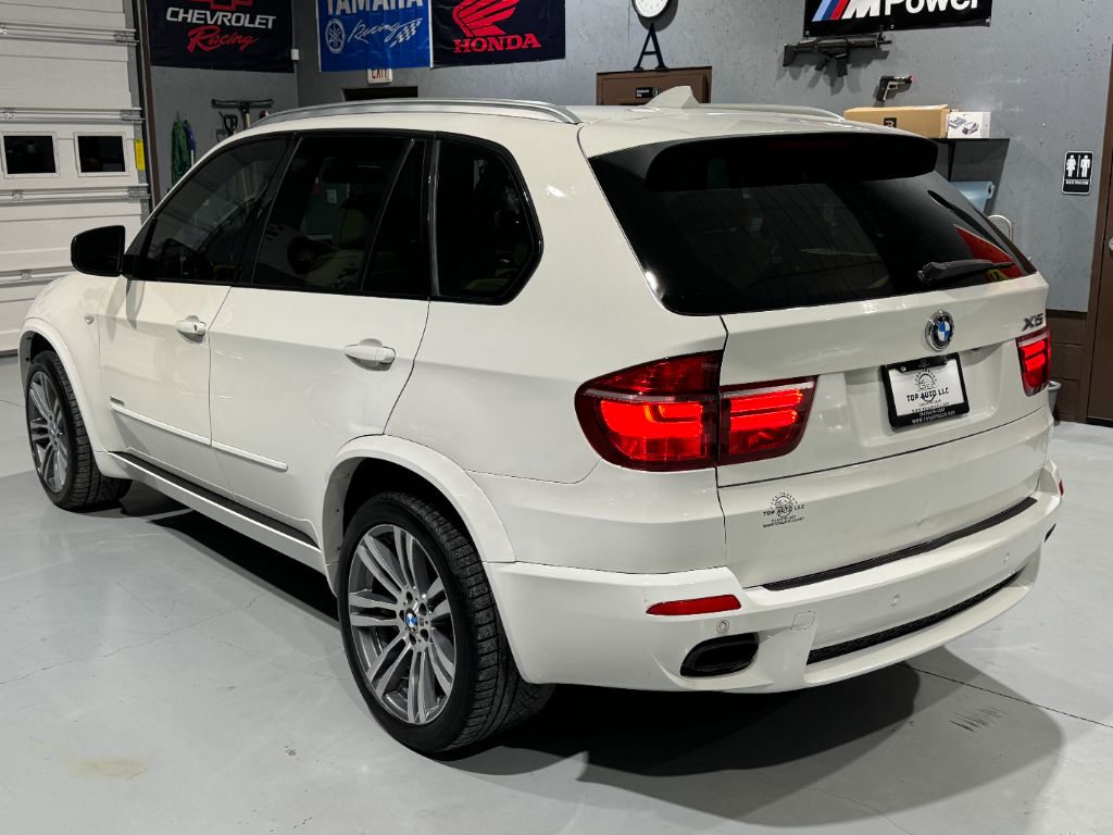 2013 BMW X5 xDrive50i photo