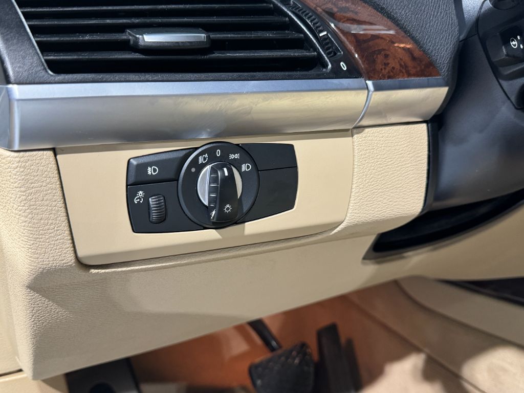 2013 BMW X5 xDrive50i photo
