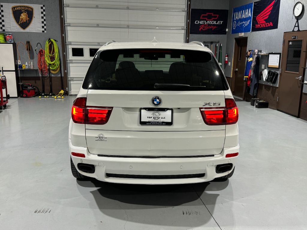 2013 BMW X5 xDrive50i photo