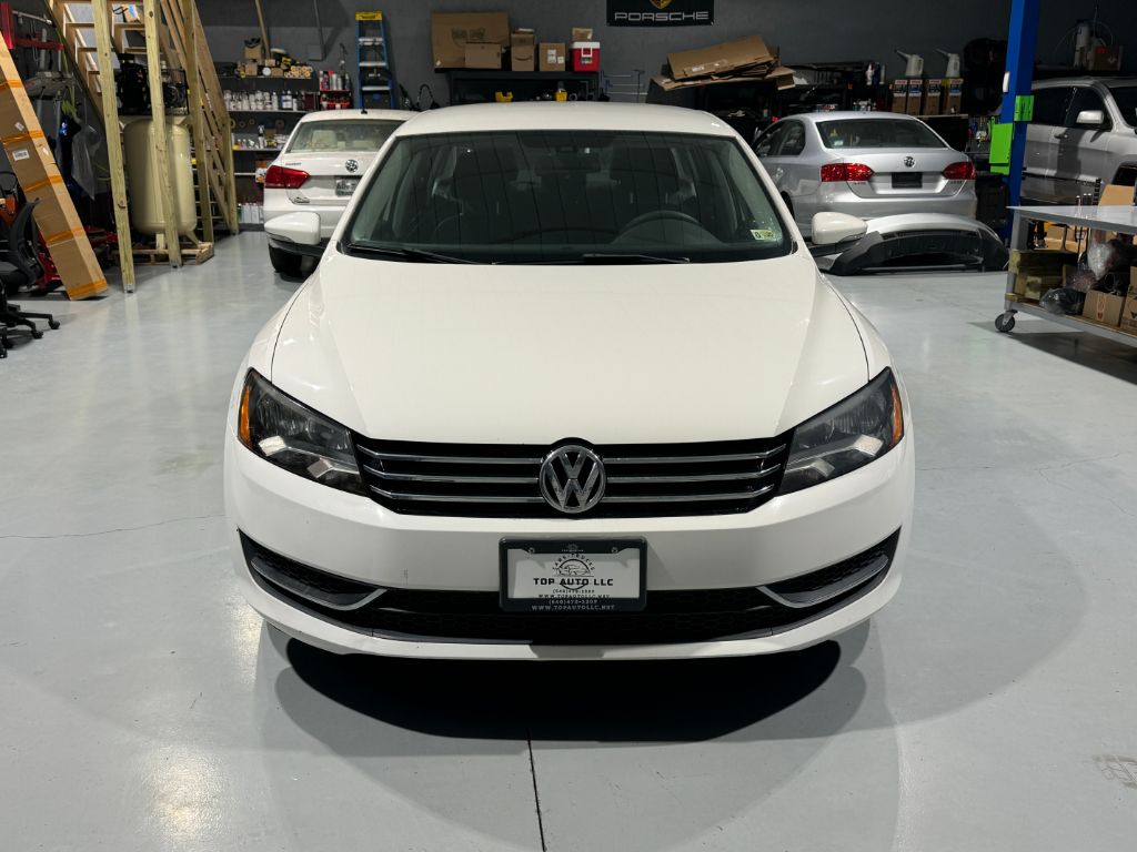2012 Volkswagen Passat S PZEV photo