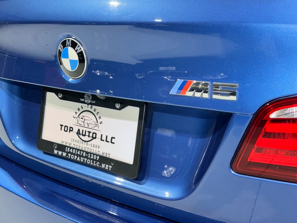 2013 BMW M5 photo