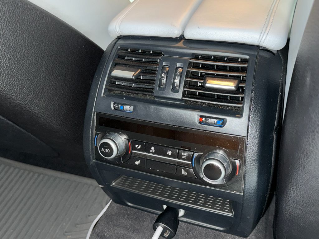 2013 BMW M5 photo