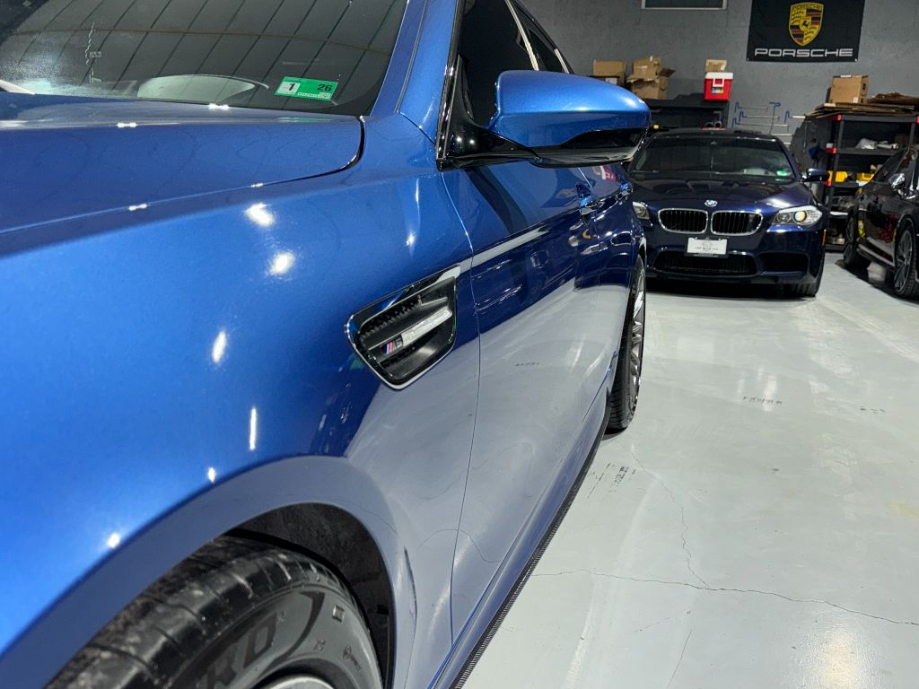 2013 BMW M5 photo