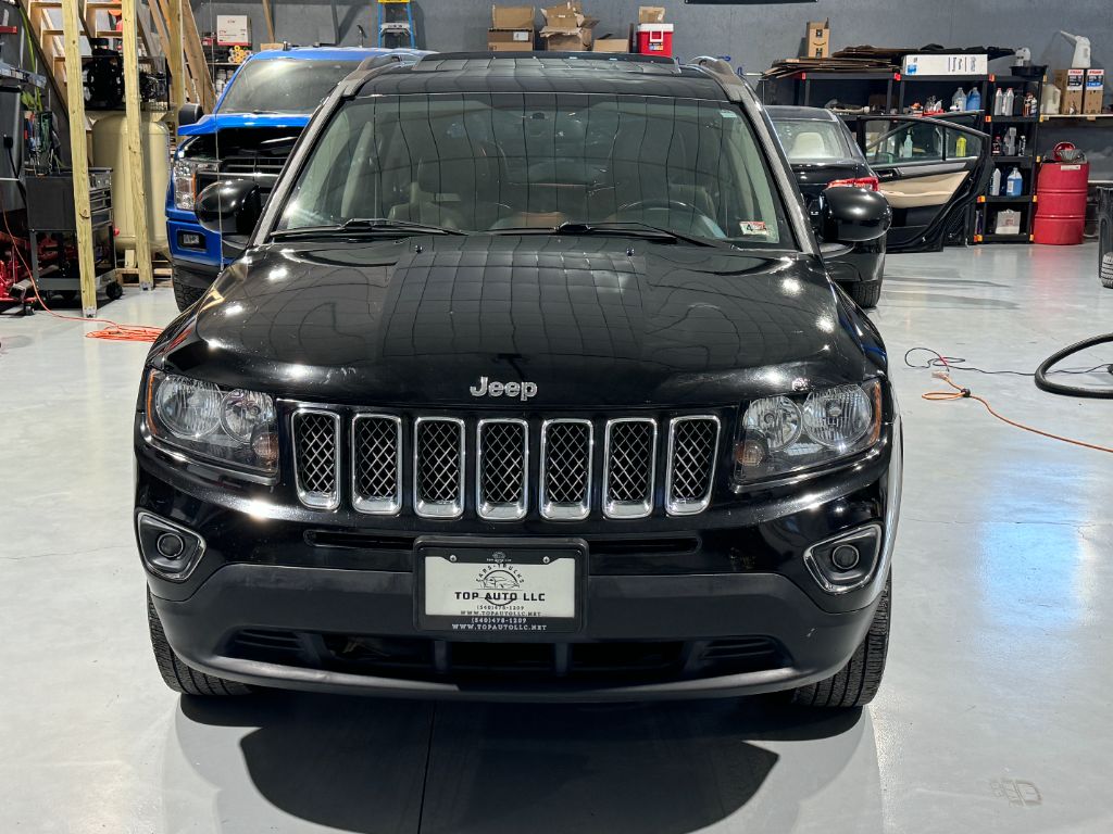 2015 Jeep Compass Latitude photo
