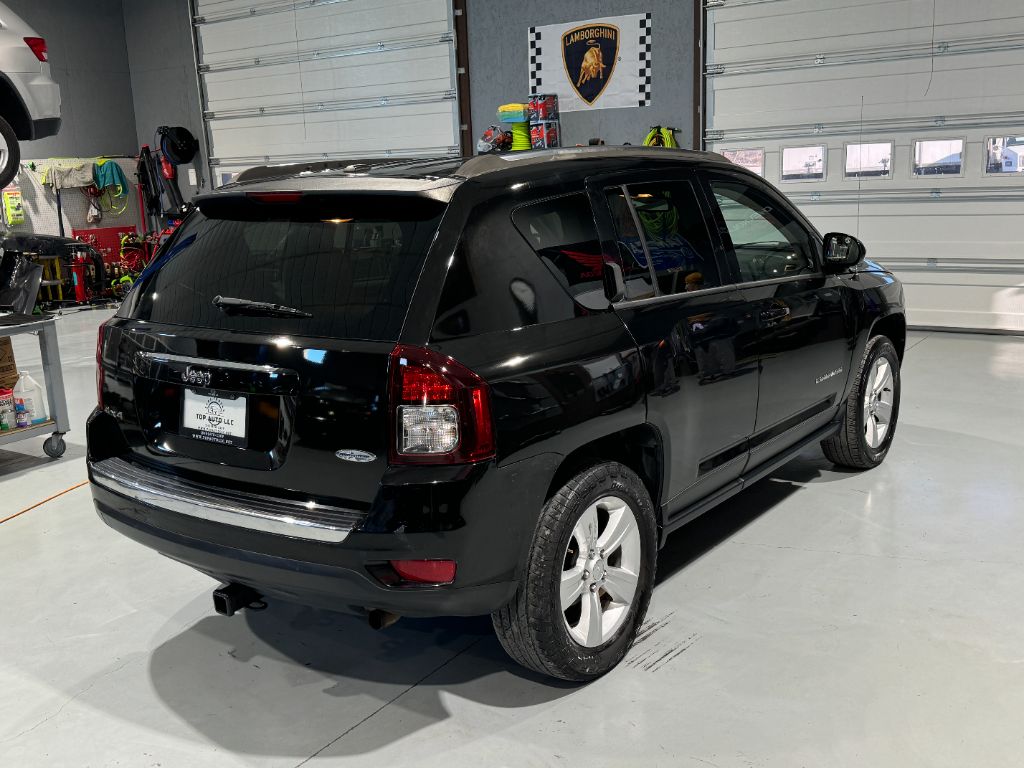 2015 Jeep Compass Latitude photo