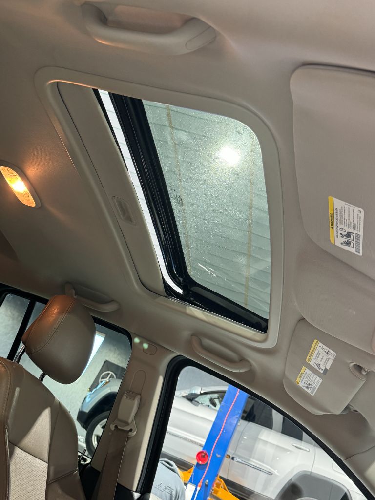 2015 Jeep Compass Latitude photo