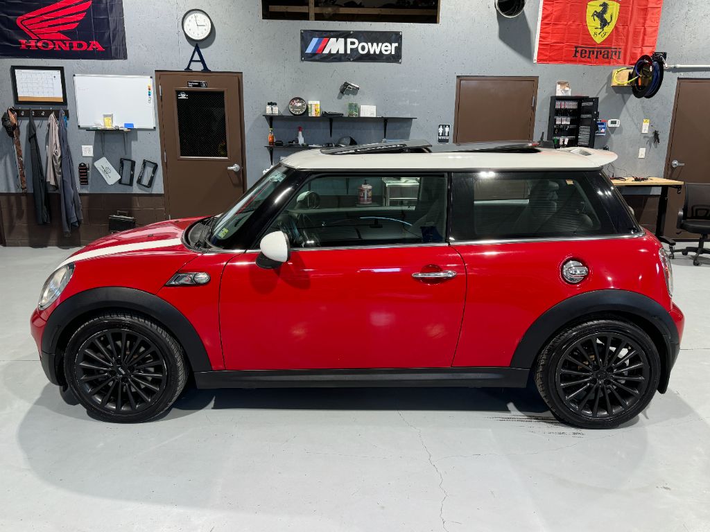 2010 MINI Cooper S photo