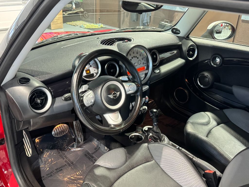 2010 MINI Cooper S photo