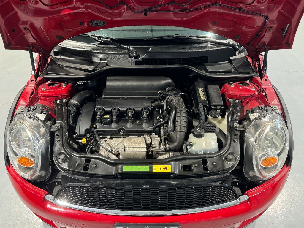 2010 MINI Cooper S photo