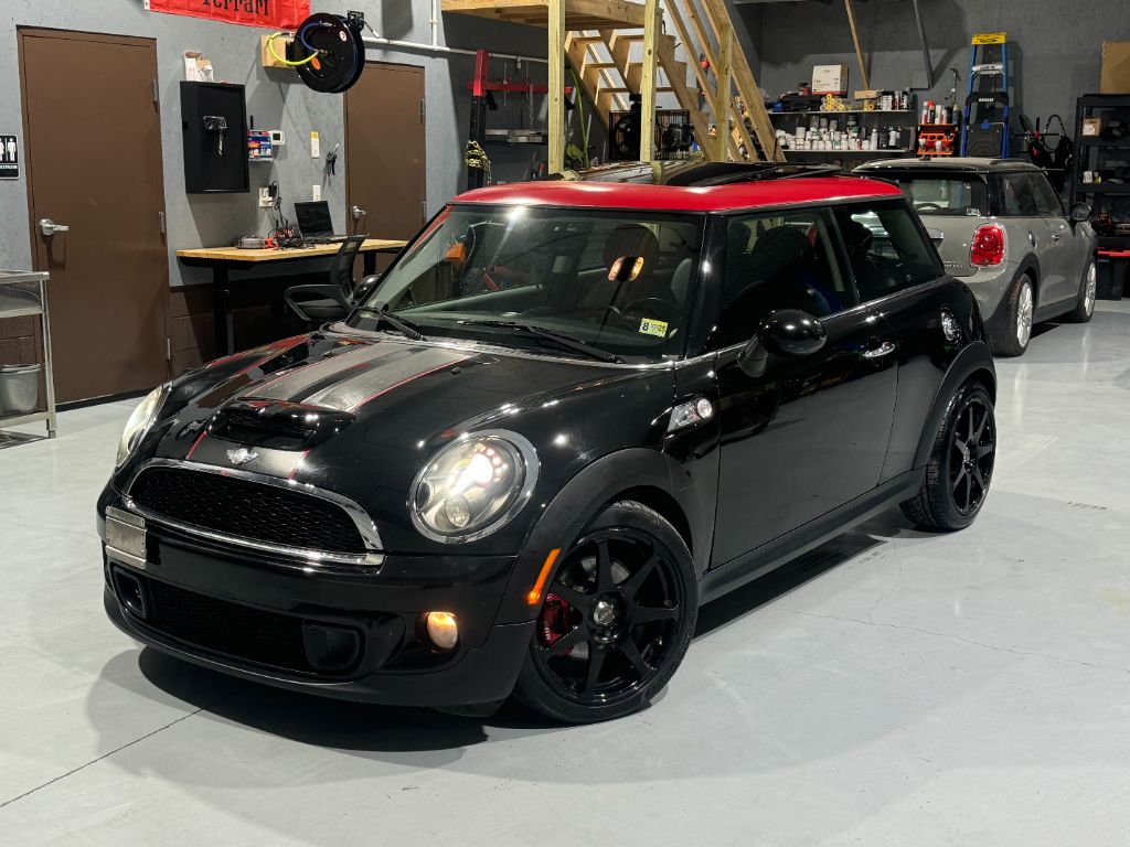 2011 MINI Cooper S photo