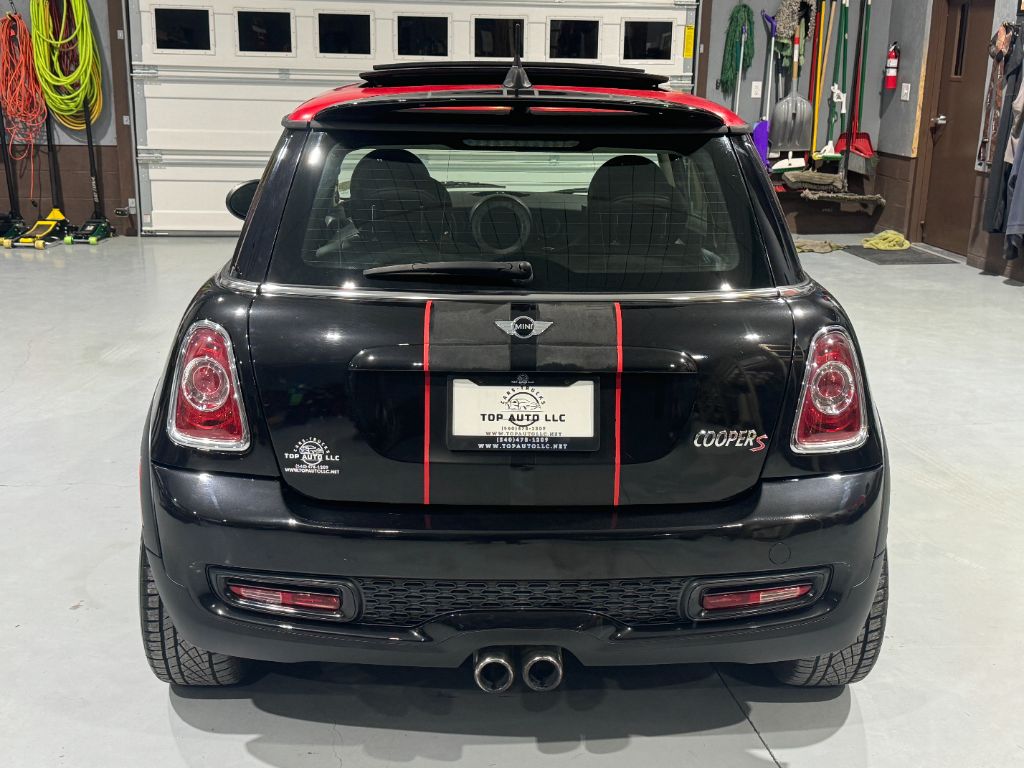 2011 MINI Cooper S photo