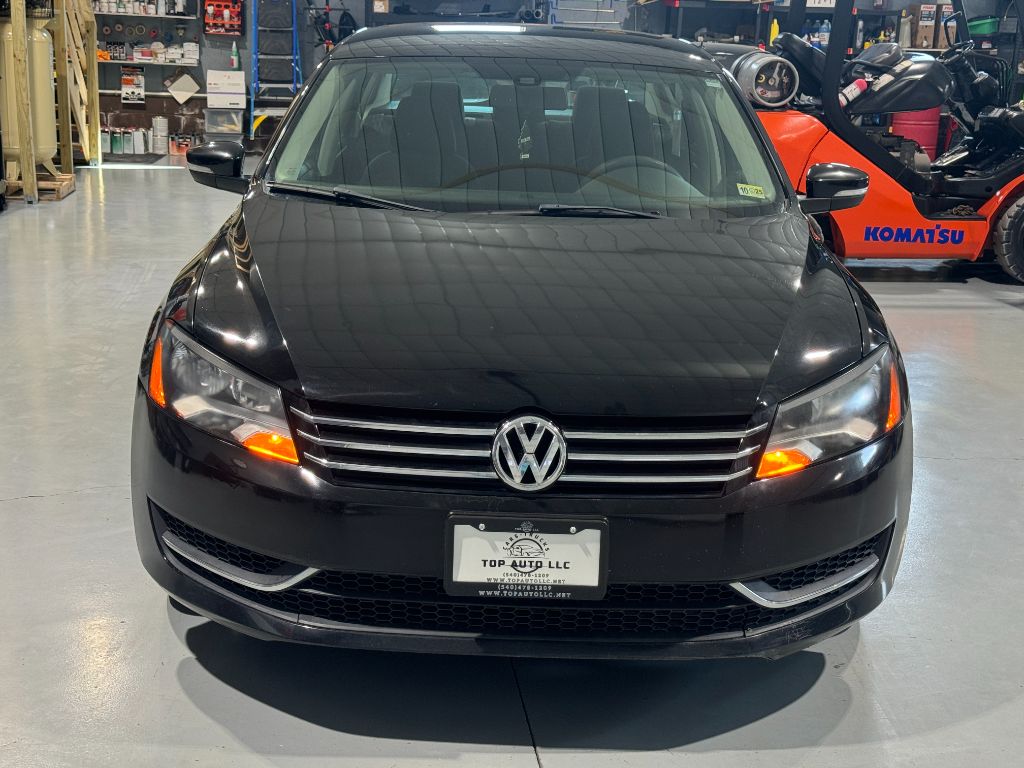 2014 Volkswagen Passat Wolfsburg photo