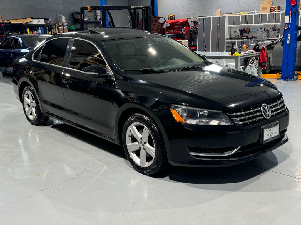 2012 Volkswagen Passat TDI SE photo