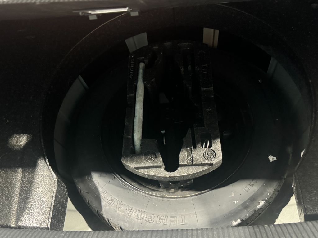 2012 Volkswagen Passat TDI SE photo