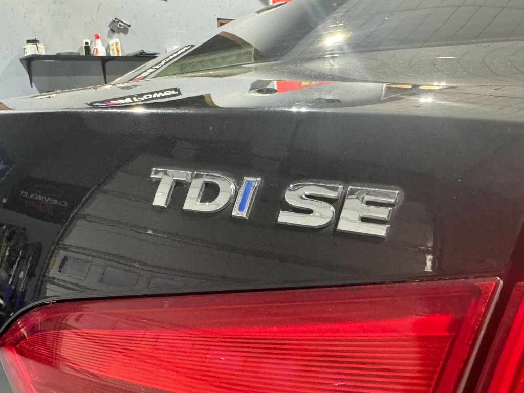 2012 Volkswagen Passat TDI SE photo