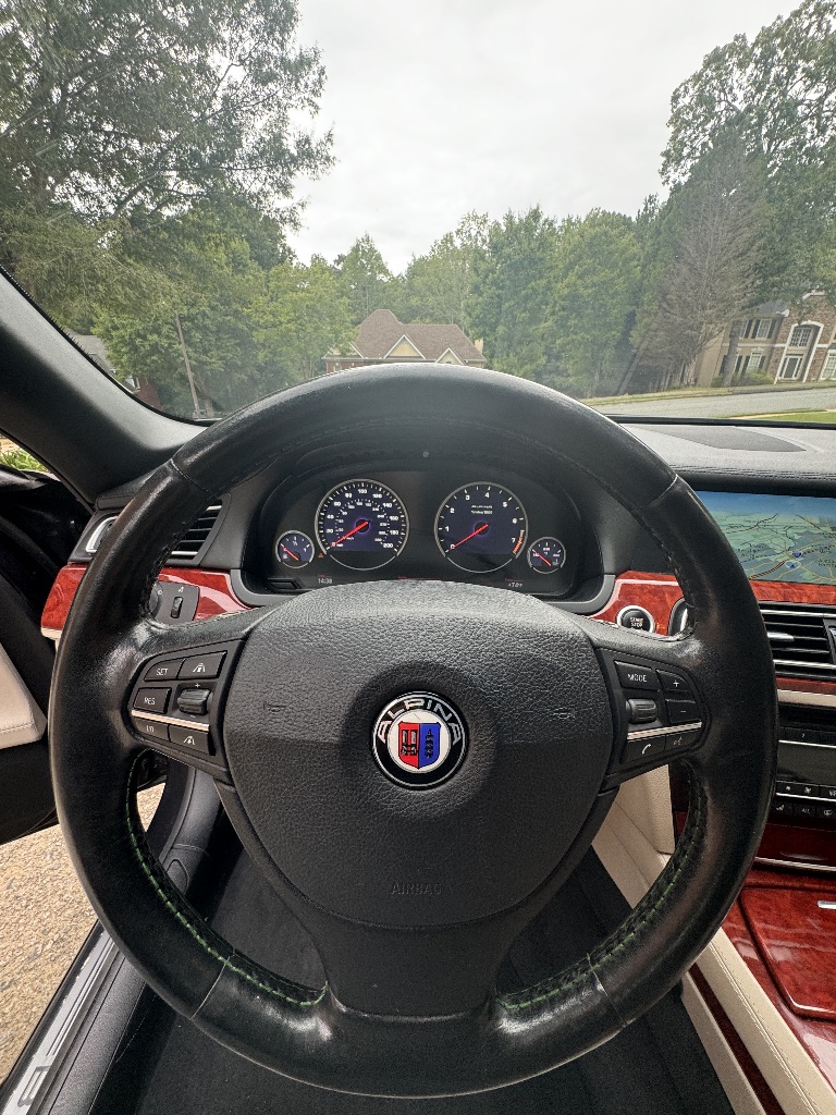2012 BMW 750lxi, Alpina B7
