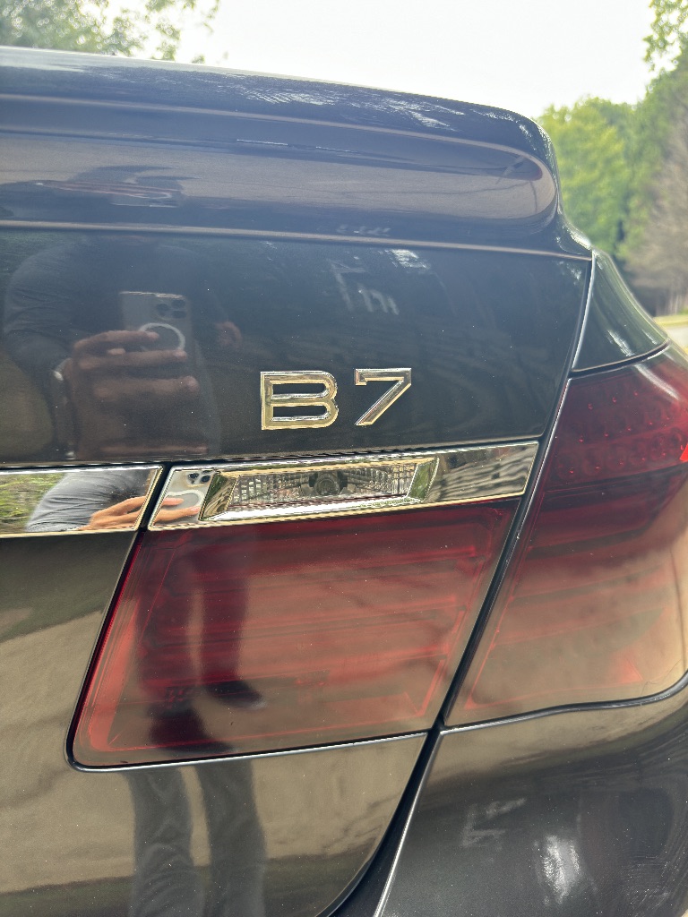 2012 BMW 750lxi, Alpina B7