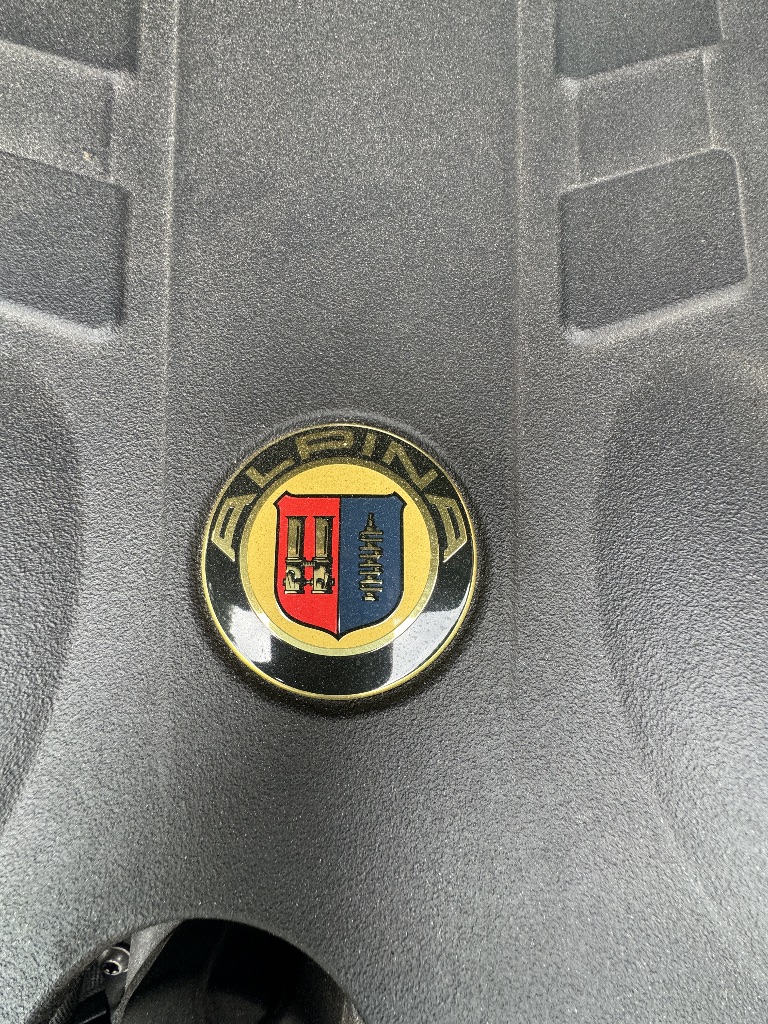 2012 BMW 750lxi, Alpina B7
