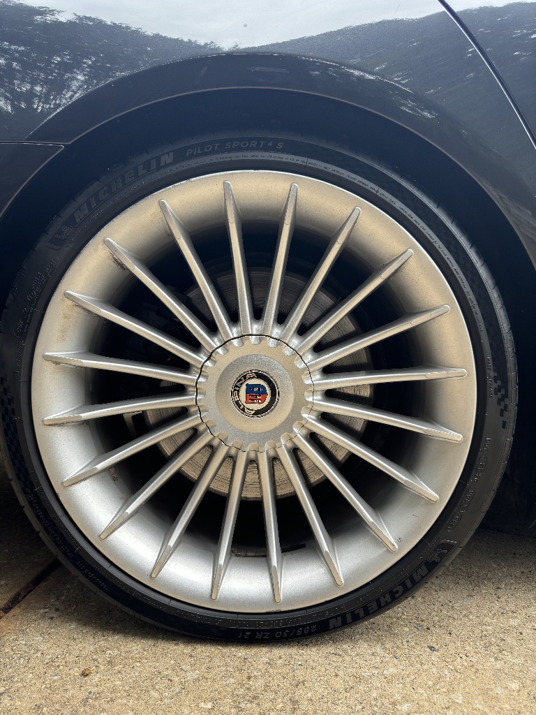 2012 BMW 750lxi, Alpina B7