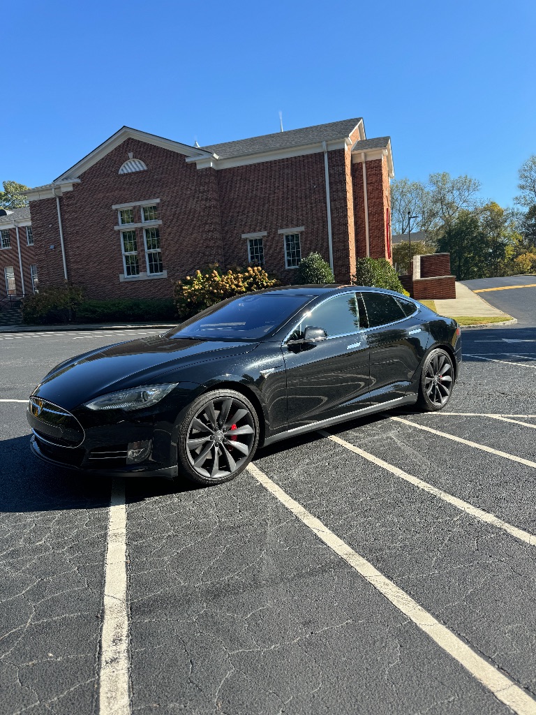 2015 Tesla Model S - $17,990