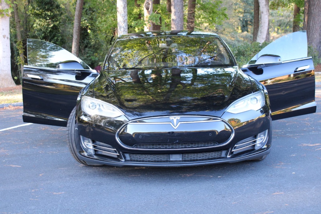 2015 Tesla Model S - $17,990