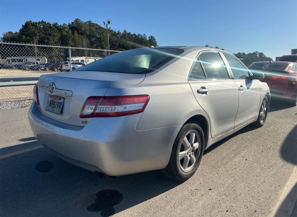 2010 Toyota Camry photo