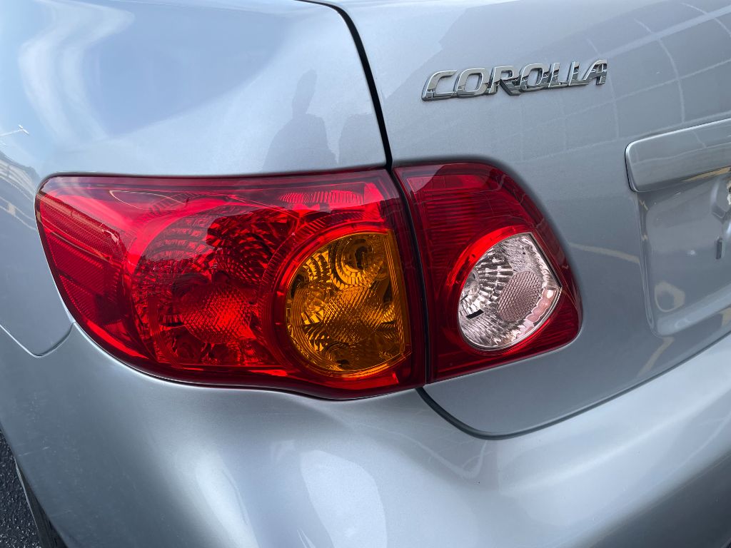 2010 Toyota Corolla photo