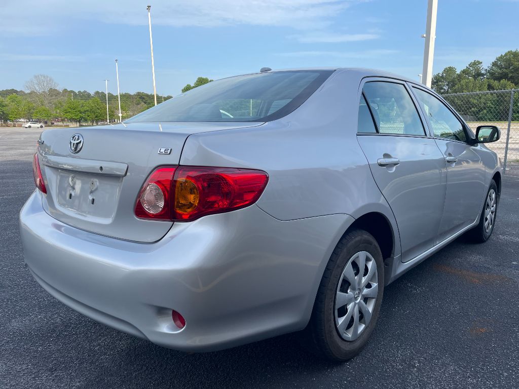 2010 Toyota Corolla photo
