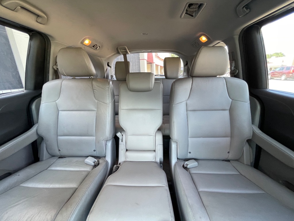 2014 Honda Odyssey - $6,499